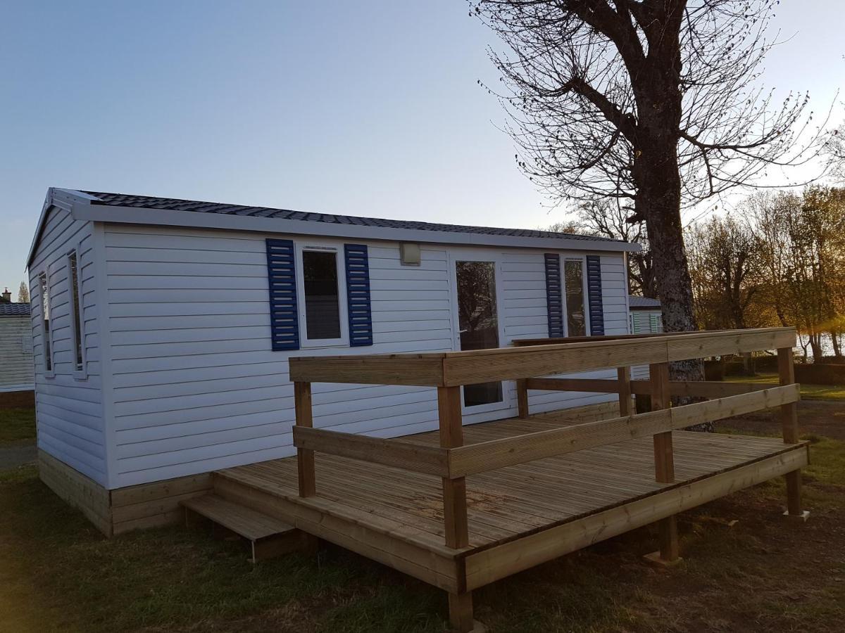 Mobil-home, hotelier, tente safari wood lodge Bois Morin Buitenkant foto